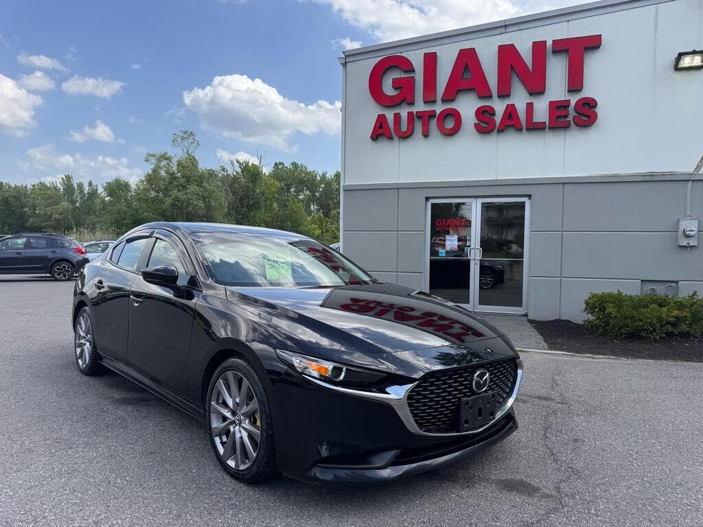 2020 MAZDA Mazda3