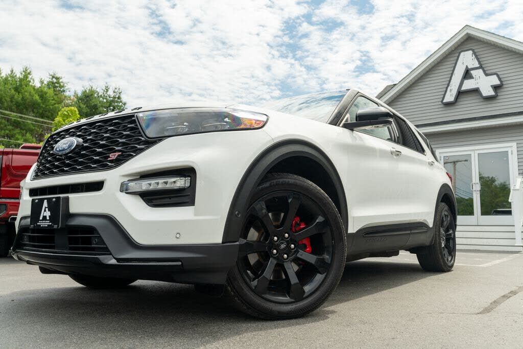 2022 FORD Explorer