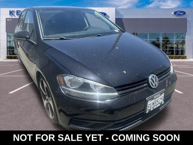 2020 VOLKSWAGEN Golf