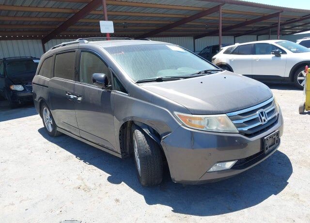 2011 HONDA Odyssey