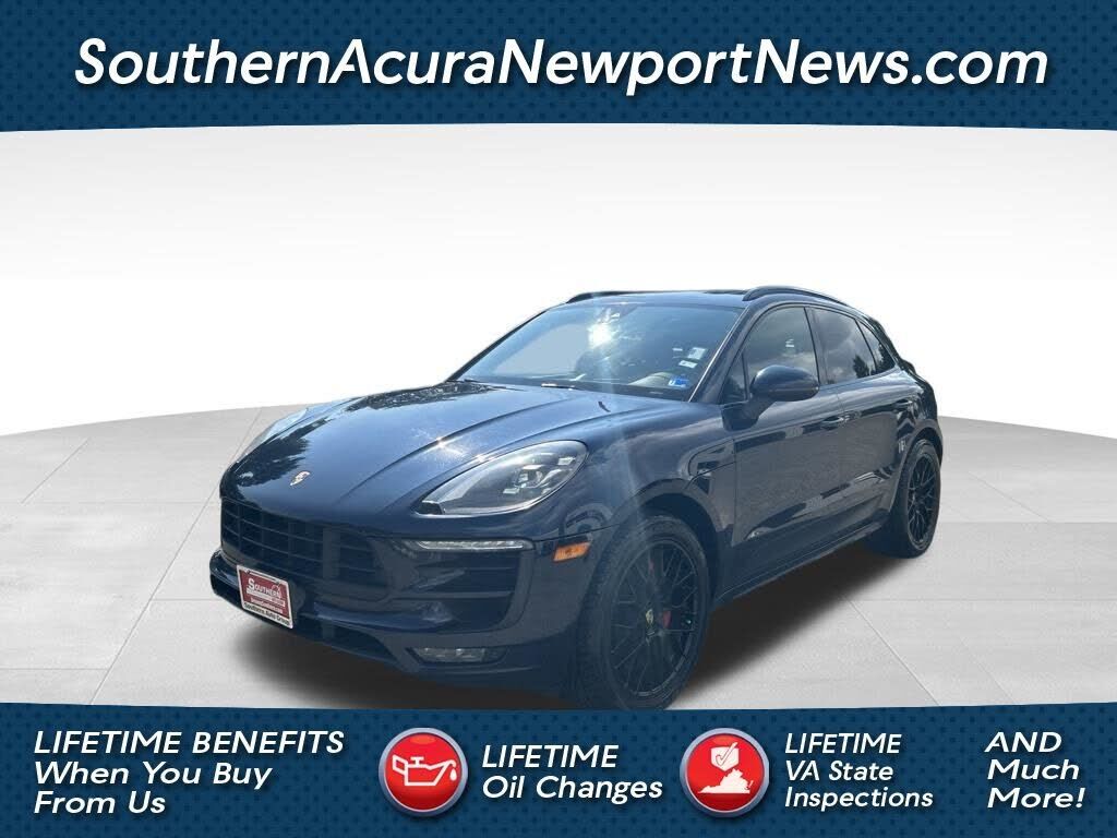 2018 PORSCHE Macan