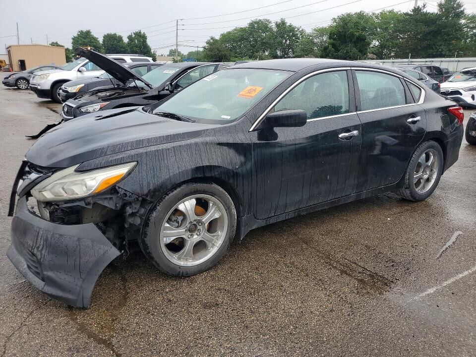 Nissan Altima