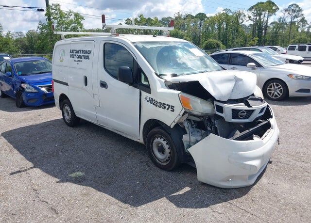 2015 NISSAN NV200