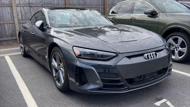 2023 AUDI e-tron GT