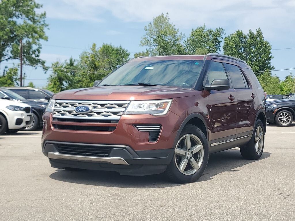2018 FORD Explorer