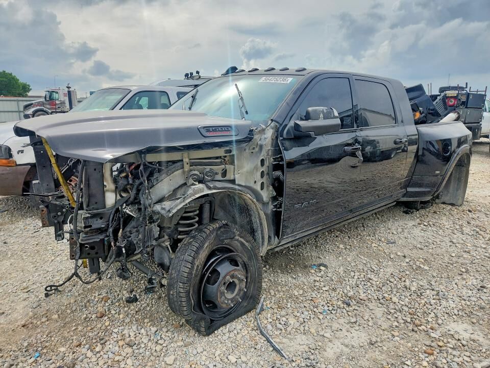 2022 RAM 3500
