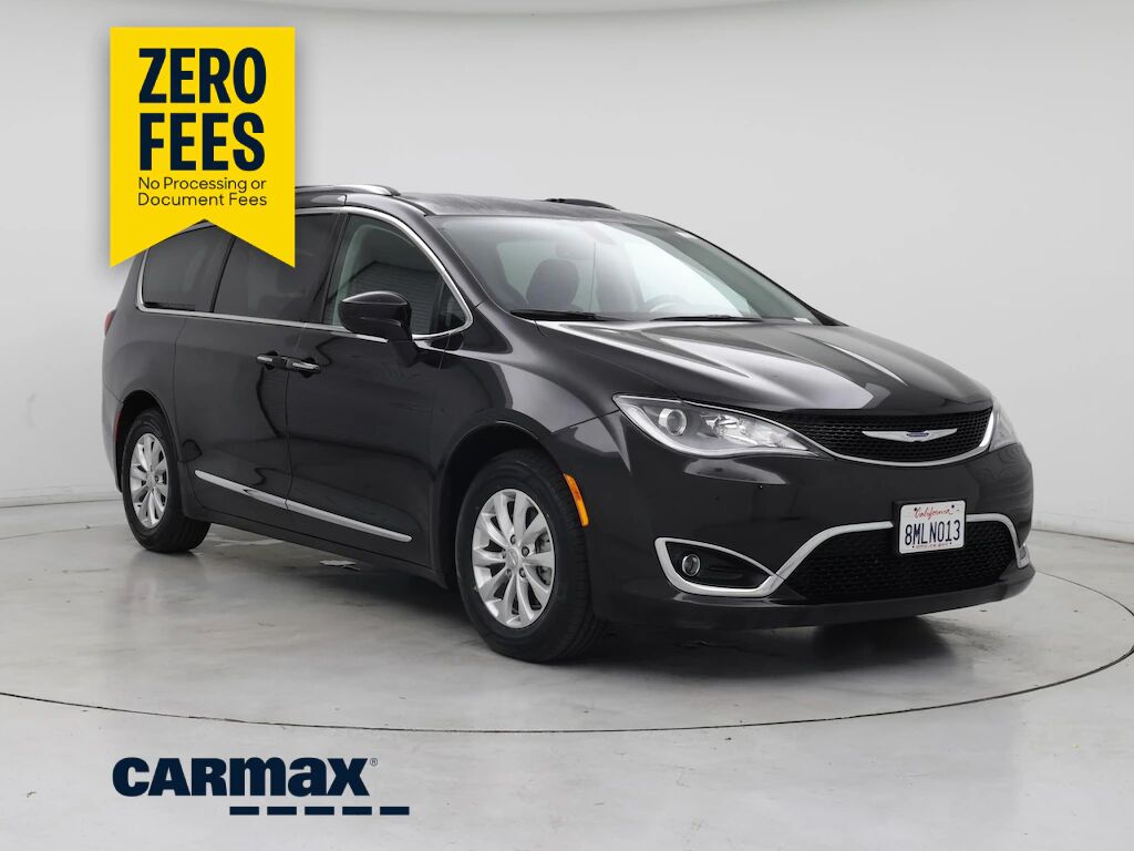 2019 CHRYSLER Pacifica