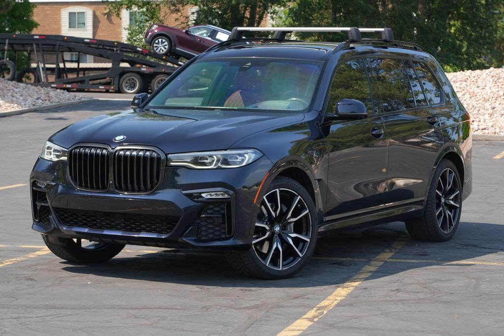 2021 BMW X7