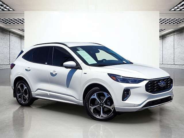 2023 FORD Escape