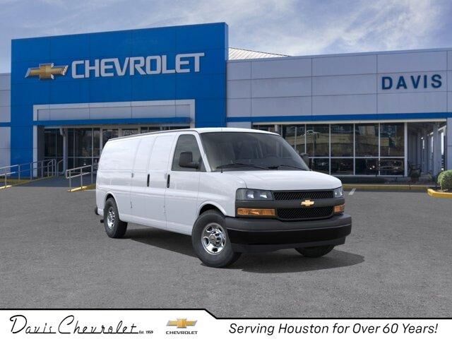 2026 CHEVROLET Express
