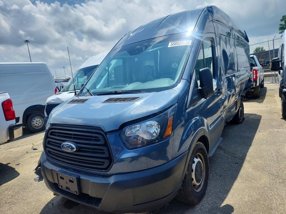 2019 FORD Transit