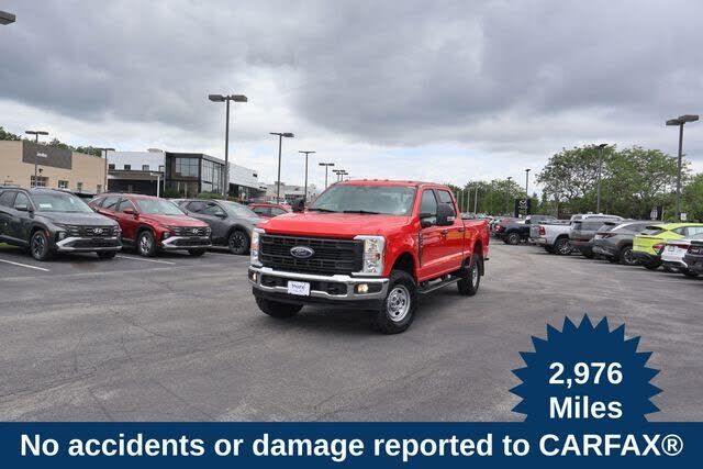 2025 FORD F-250