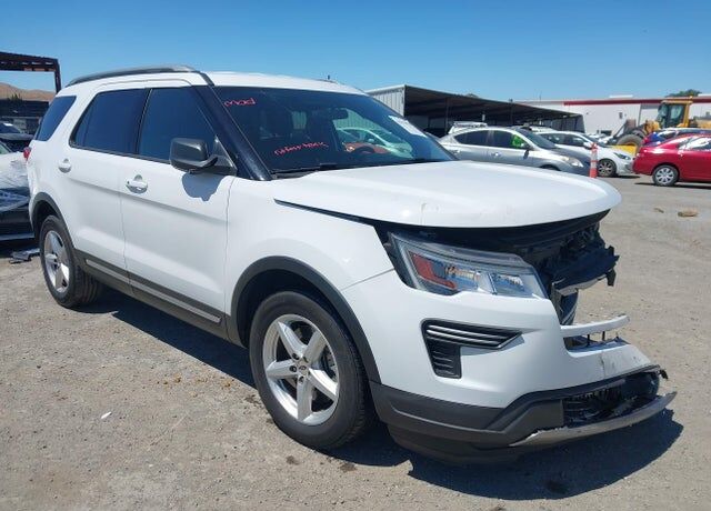 2018 FORD Explorer
