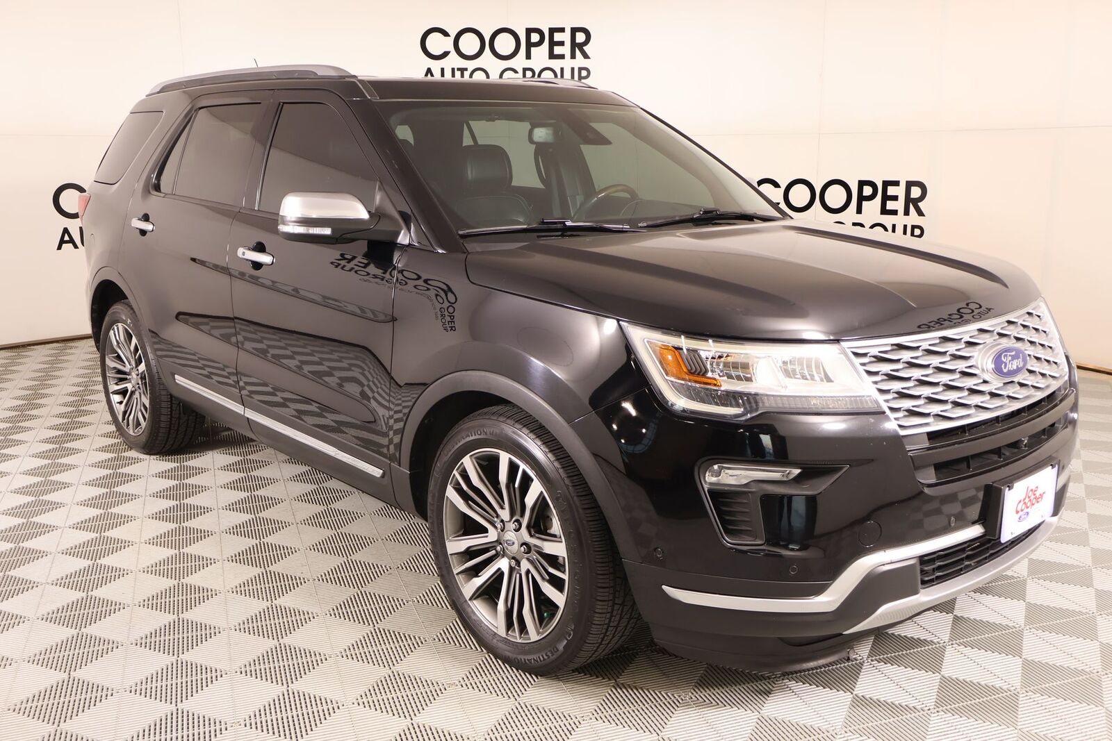 2018 FORD Explorer