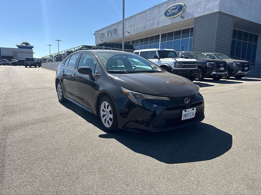 2024 TOYOTA Corolla