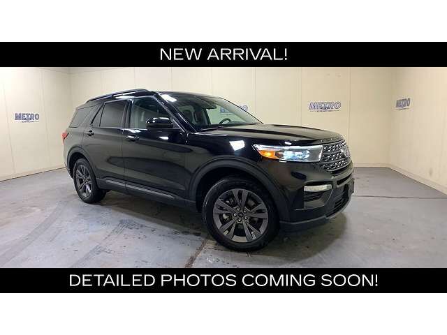 2023 FORD Explorer