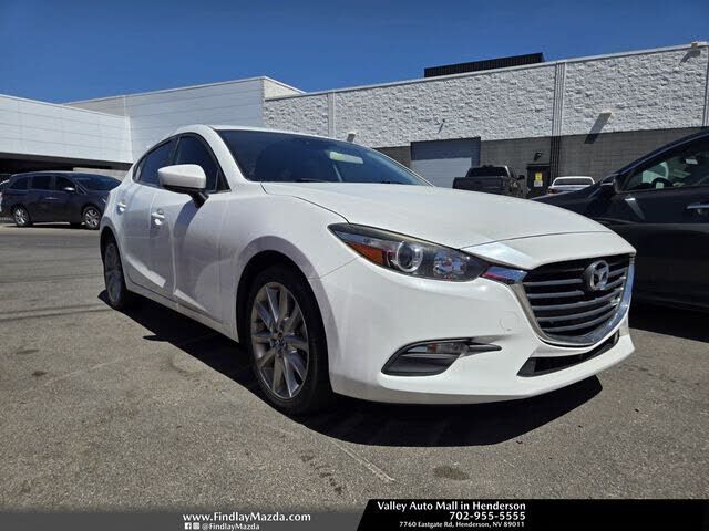 2017 MAZDA Mazda3