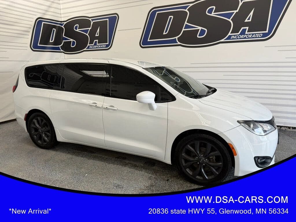 2018 CHRYSLER Pacifica