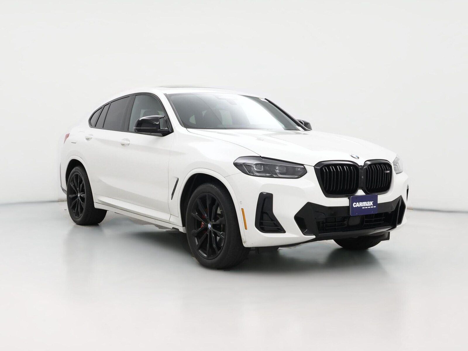 2023 BMW X4