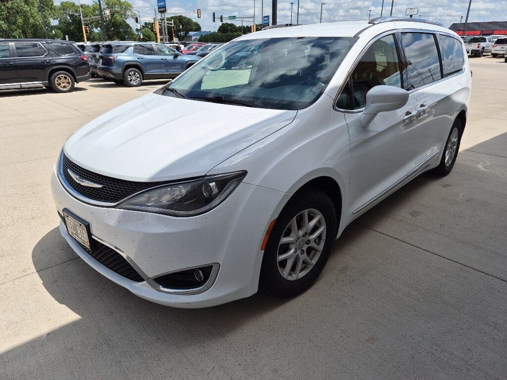 2020 CHRYSLER Pacifica