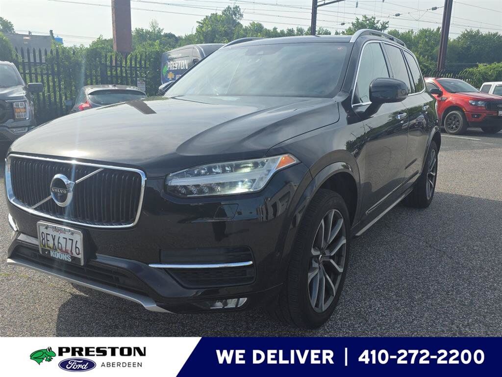 2017 VOLVO XC90