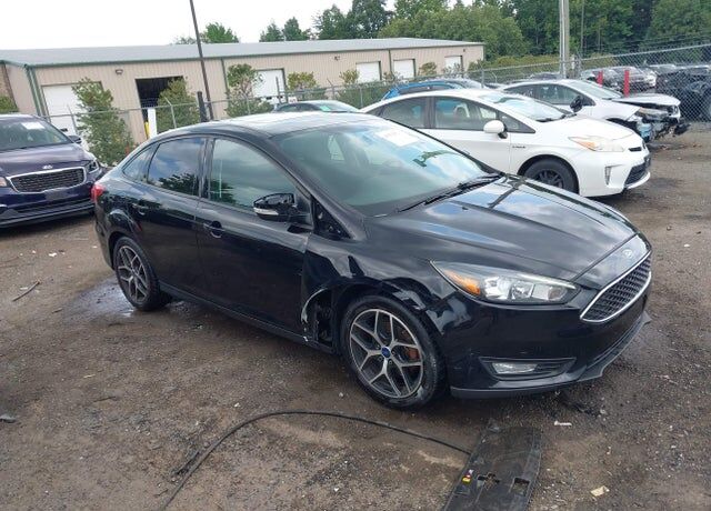 2017 FORD Focus