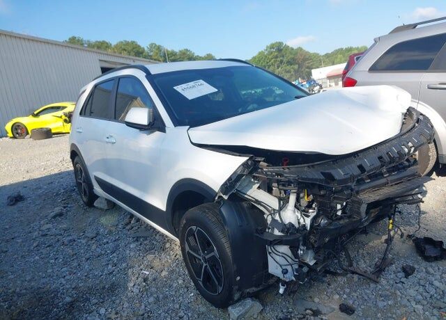 2025 KIA Niro