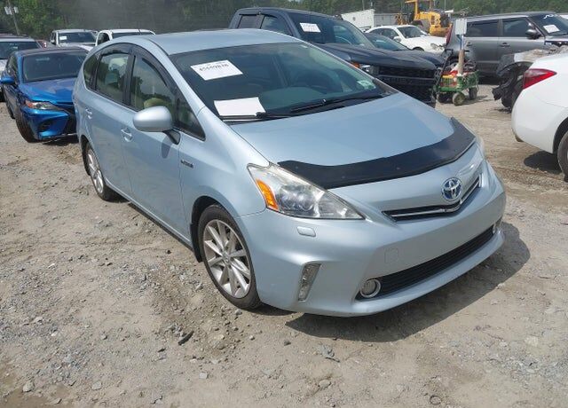 2013 TOYOTA Prius