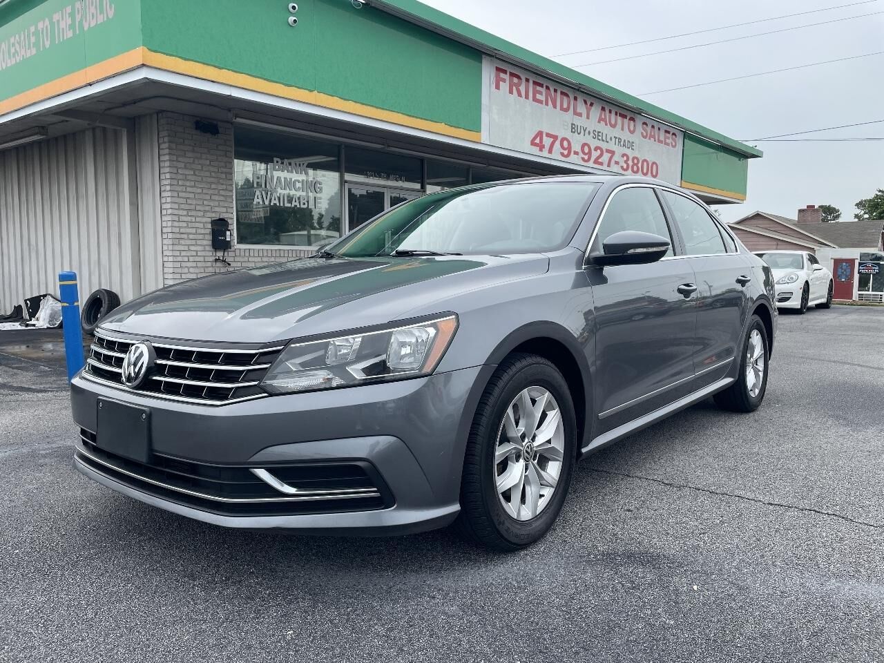 2016 VOLKSWAGEN Passat