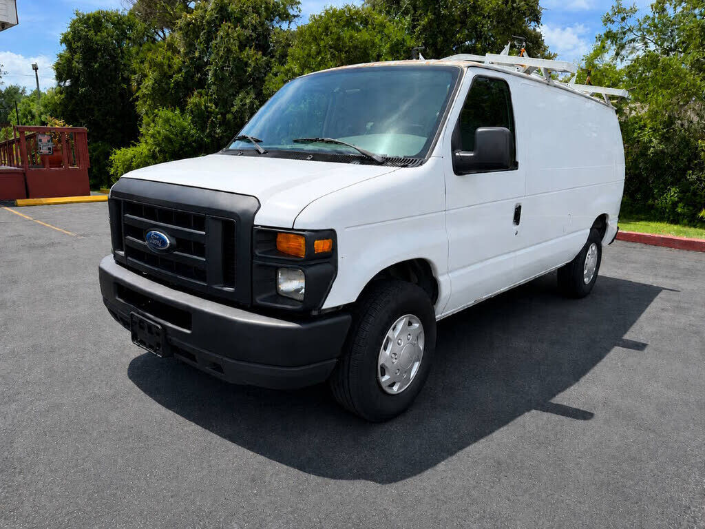 2008 FORD E-250