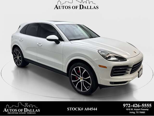2022 PORSCHE Cayenne
