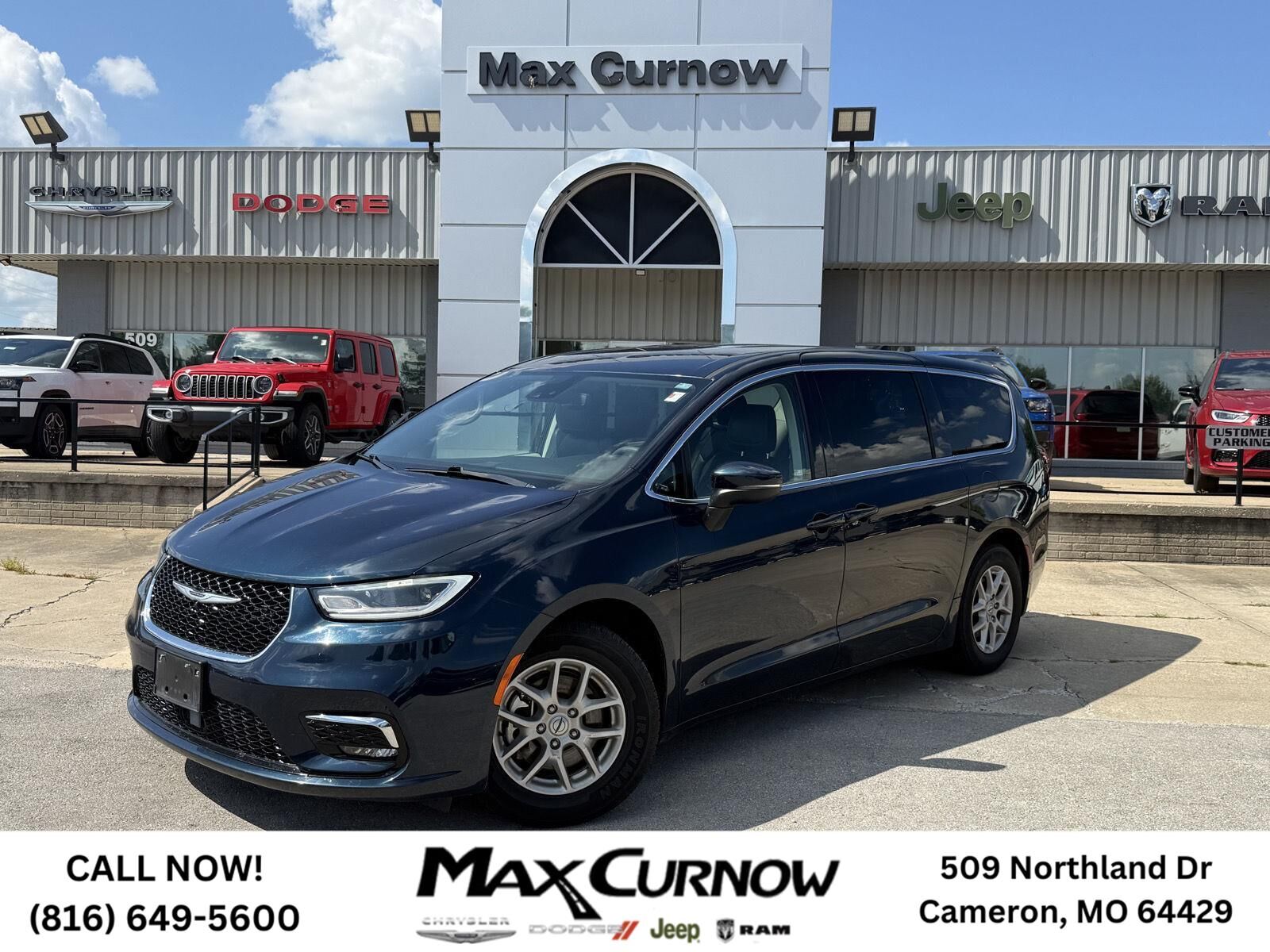 2023 CHRYSLER Pacifica