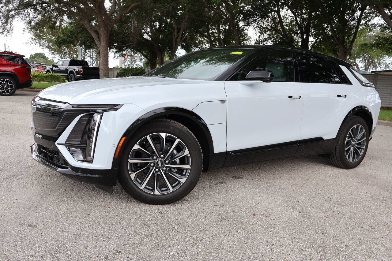 2026 CADILLAC Lyriq