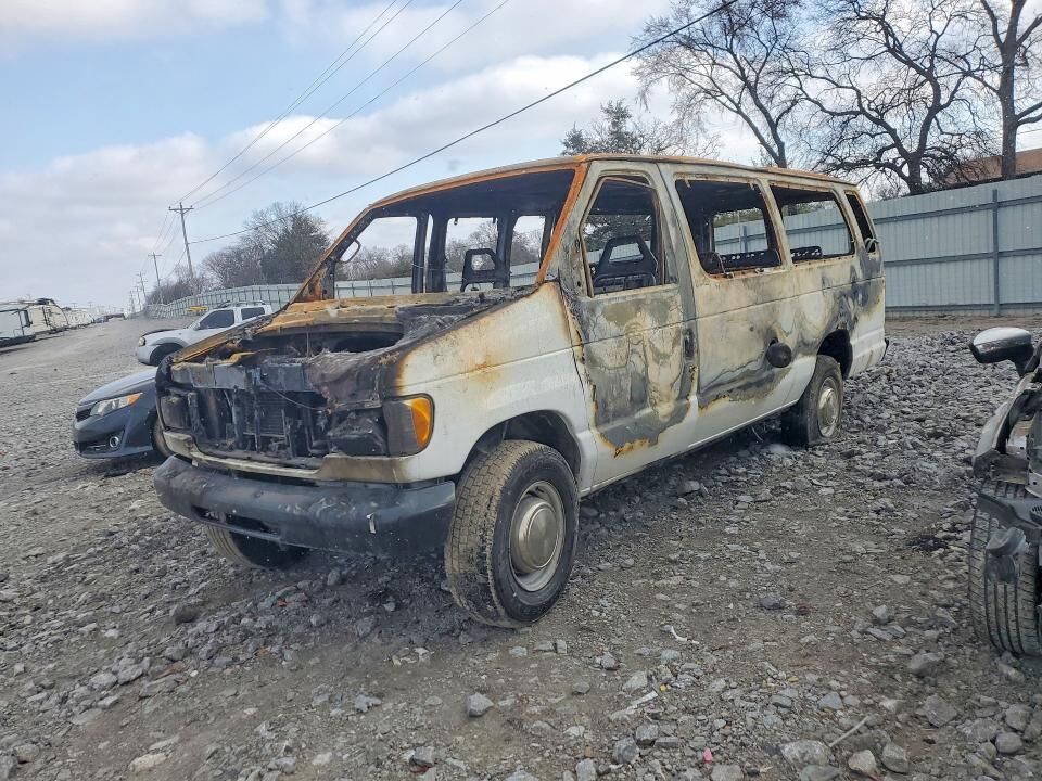 2001 FORD E-350