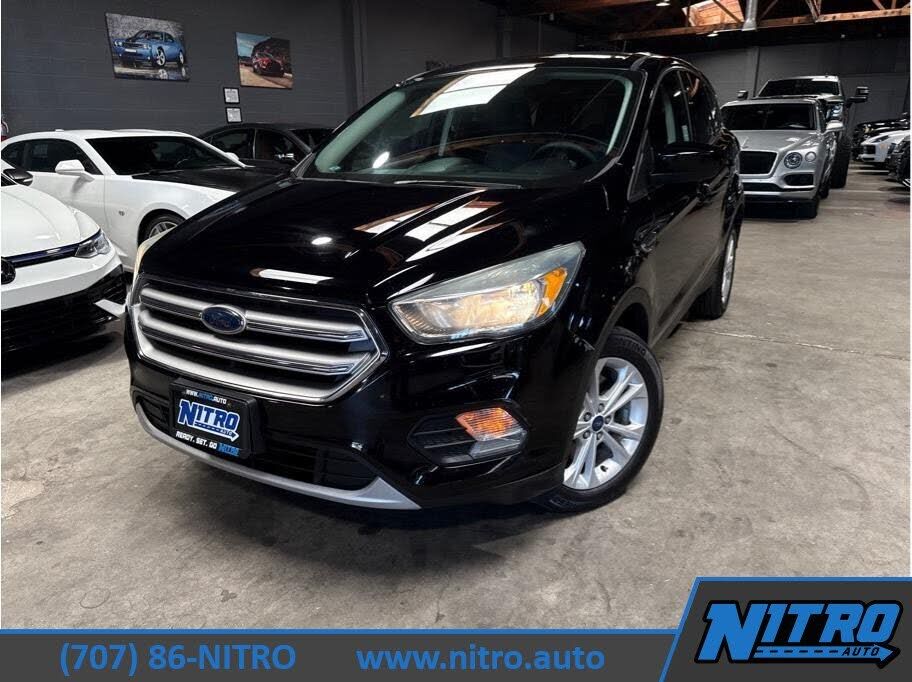 2017 FORD Escape