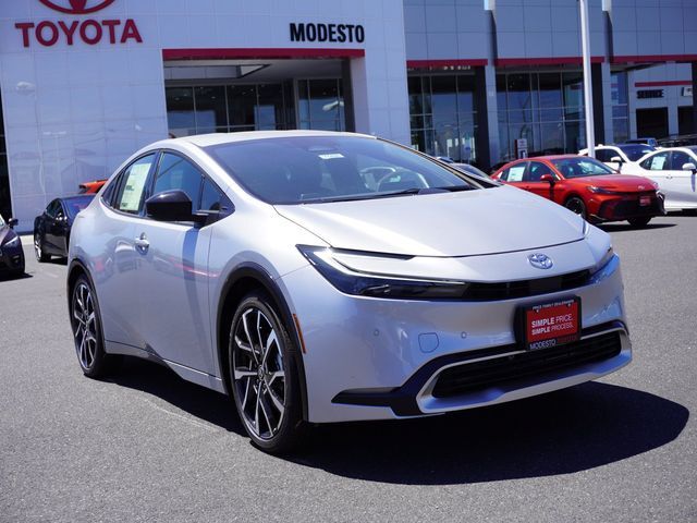 2026 TOYOTA Prius