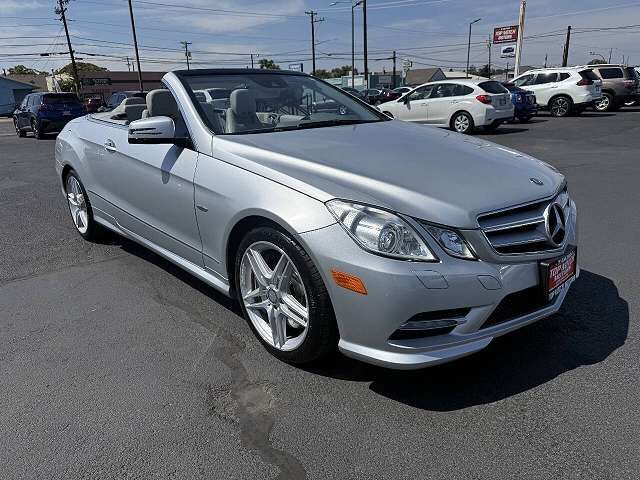 2012 MERCEDES-BENZ E-Class