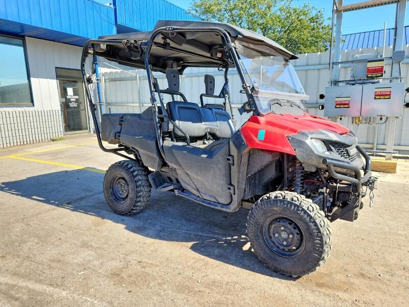 2014 HONDA Pioneer