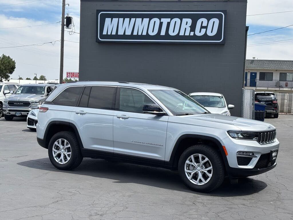 2022 JEEP Grand Cherokee