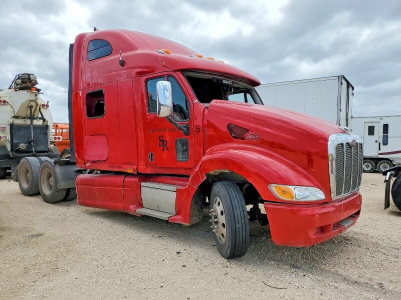 2011 PETERBILT 387