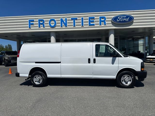 2023 CHEVROLET Express