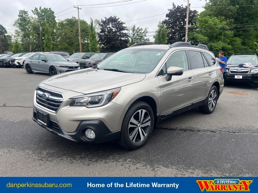 2019 SUBARU Outback