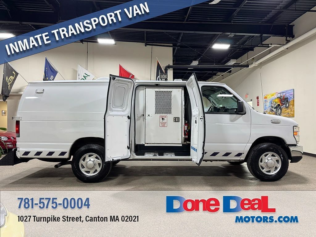 2012 FORD E-350
