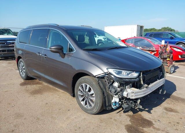 2021 CHRYSLER Pacifica