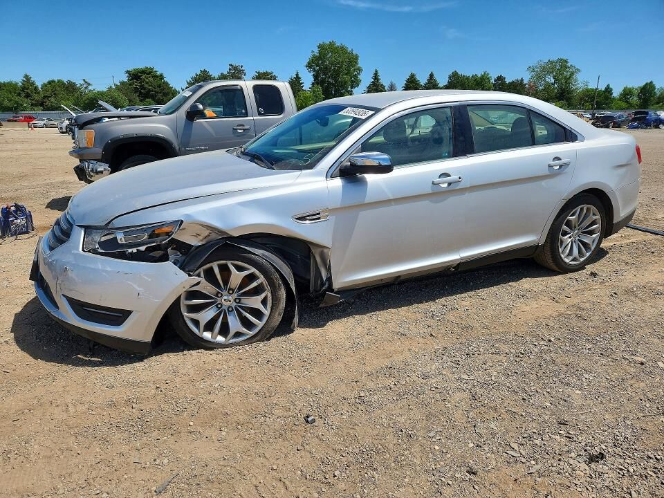 2013 FORD Taurus