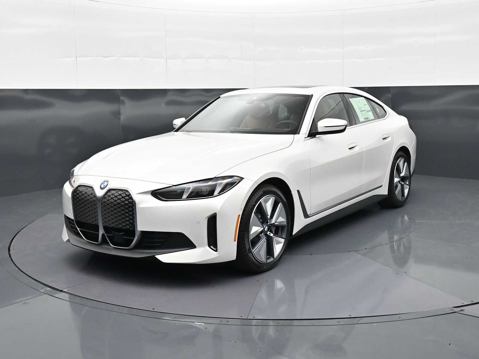 2026 BMW i4