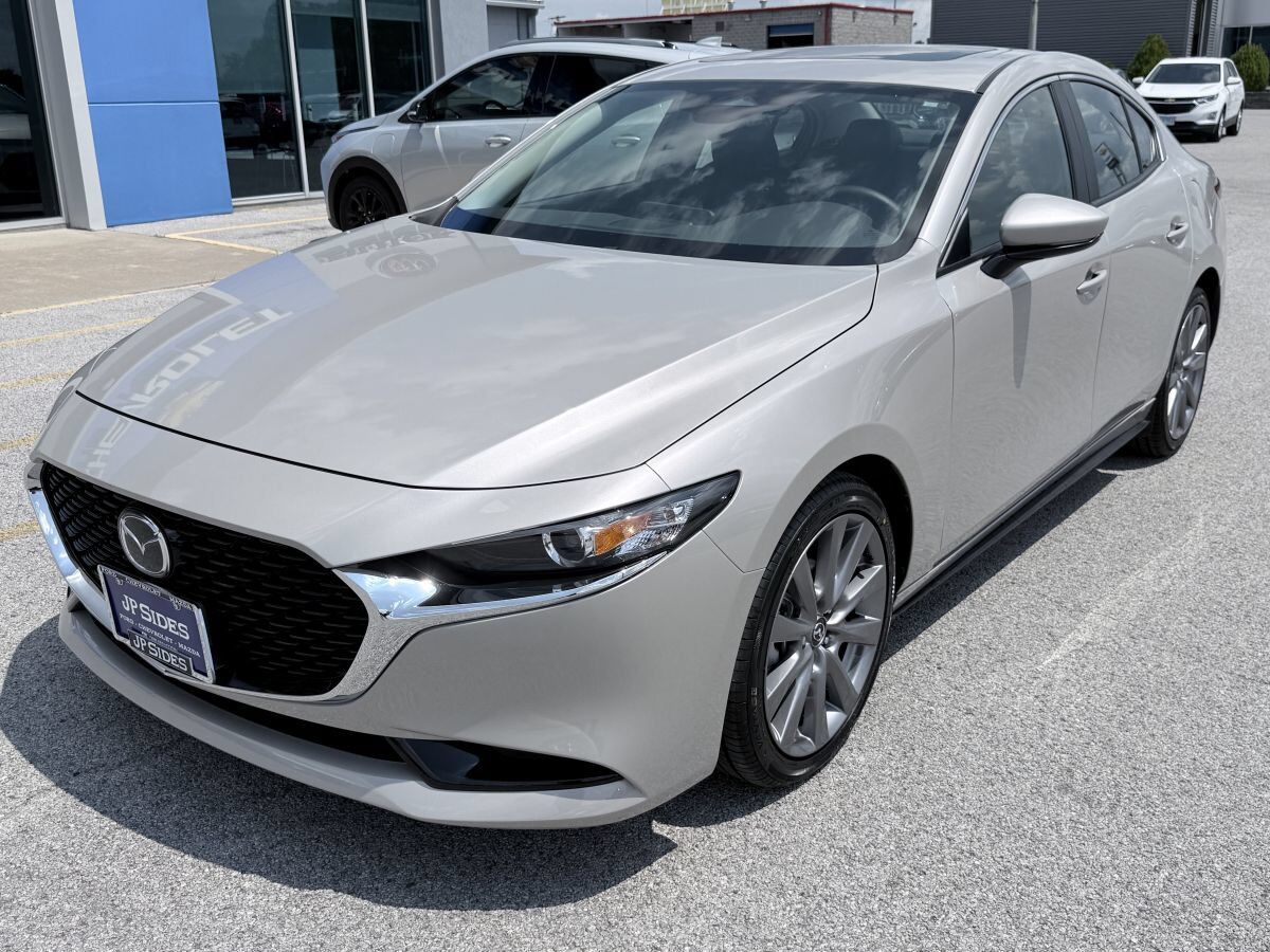 2024 MAZDA Mazda3