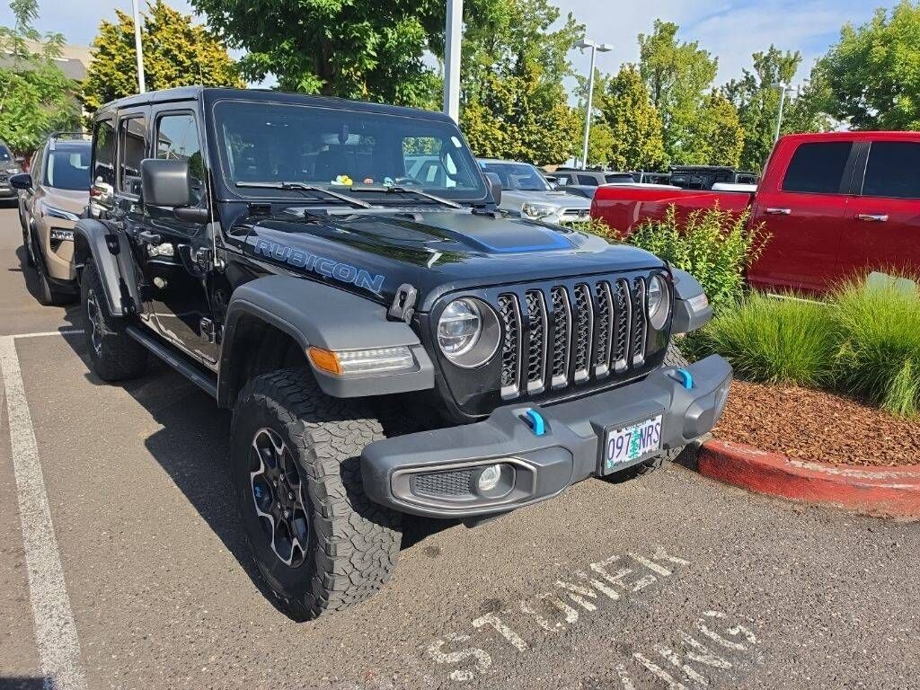 2022 JEEP Wrangler
