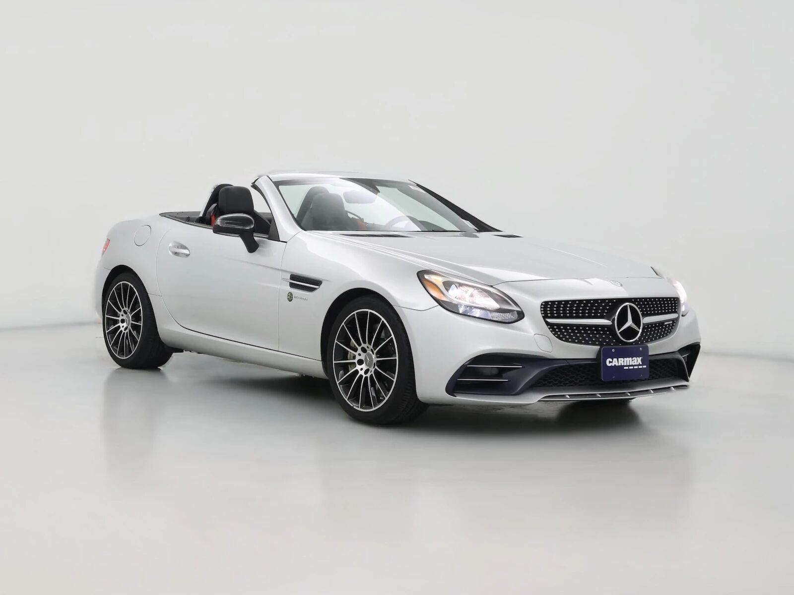 2017 MERCEDES-BENZ SLC-Class