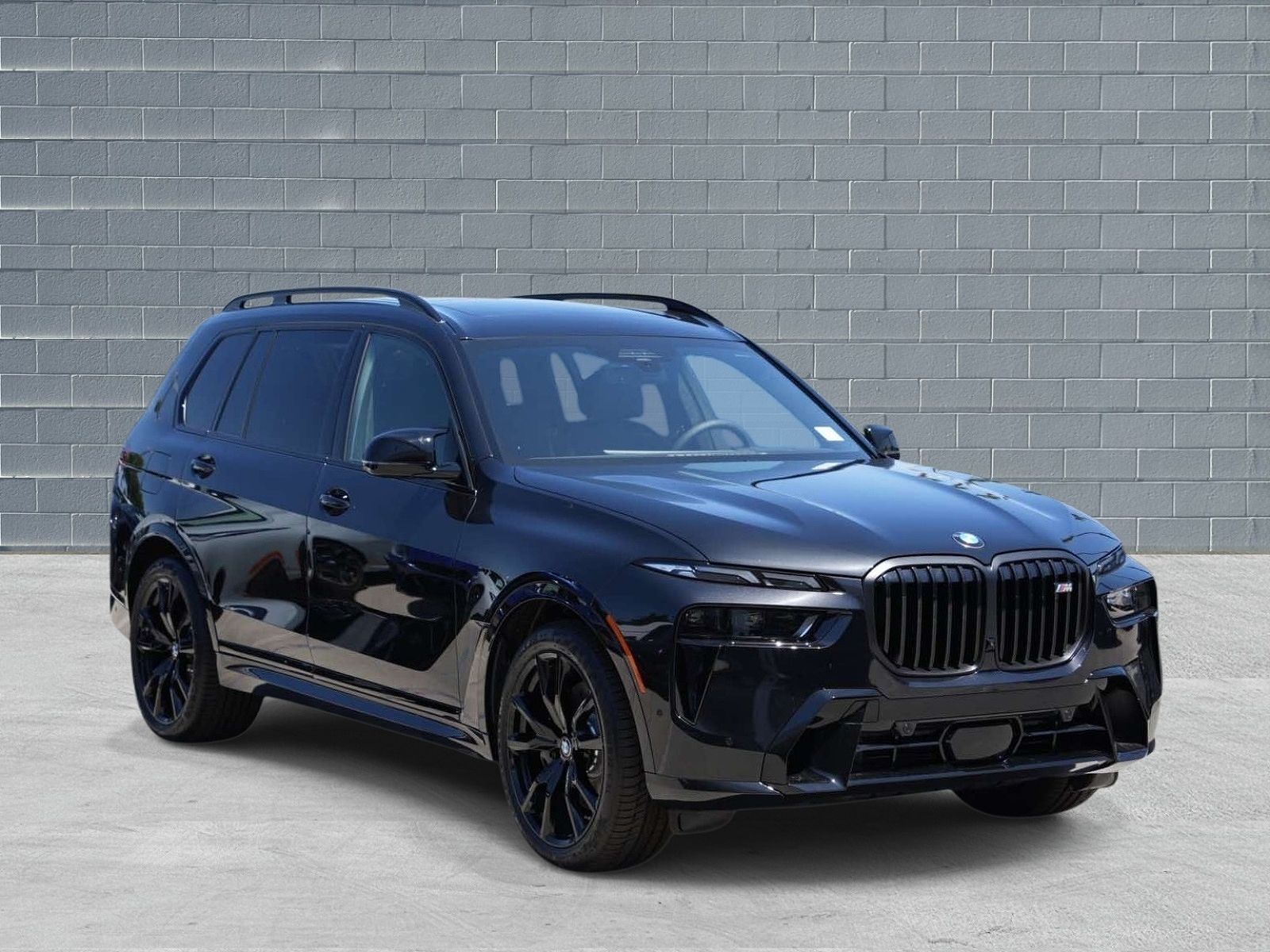 2027 BMW X7